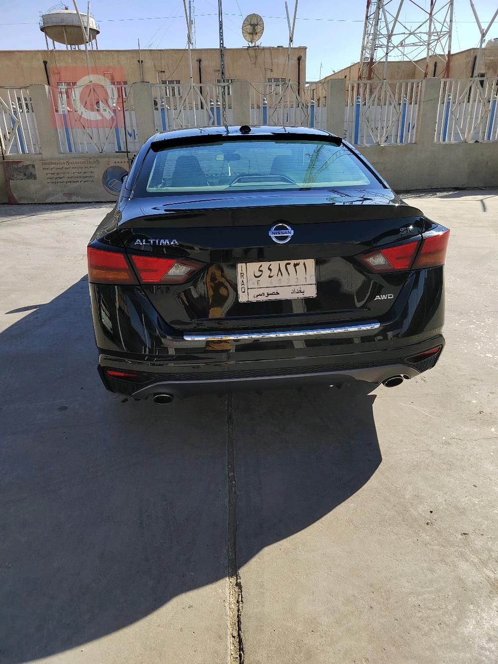 نيسان ألتيما